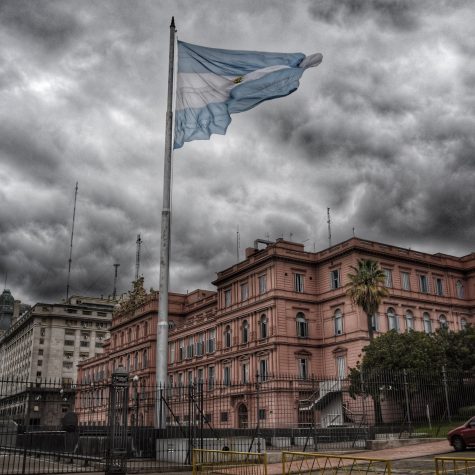 ¿Qué hay detrás de Milei?